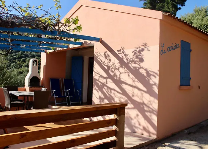 度假居 伊蒂隆度假屋酒店 *