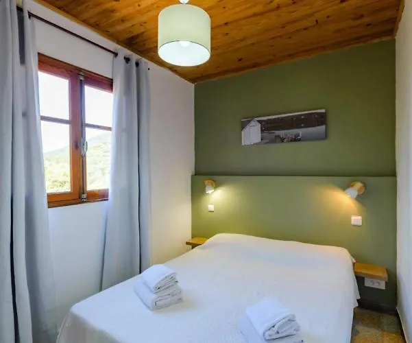 伊蒂隆度假屋酒店 卡尔热斯