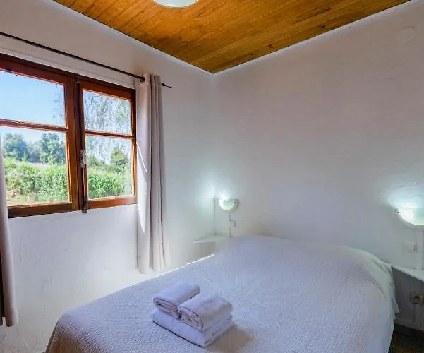 伊蒂隆度假屋酒店 *